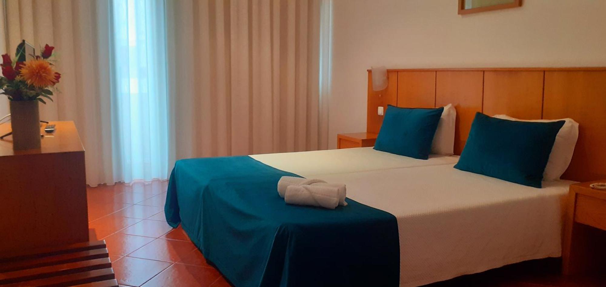 Hotel Santa Cruz Silveira  Extérieur photo